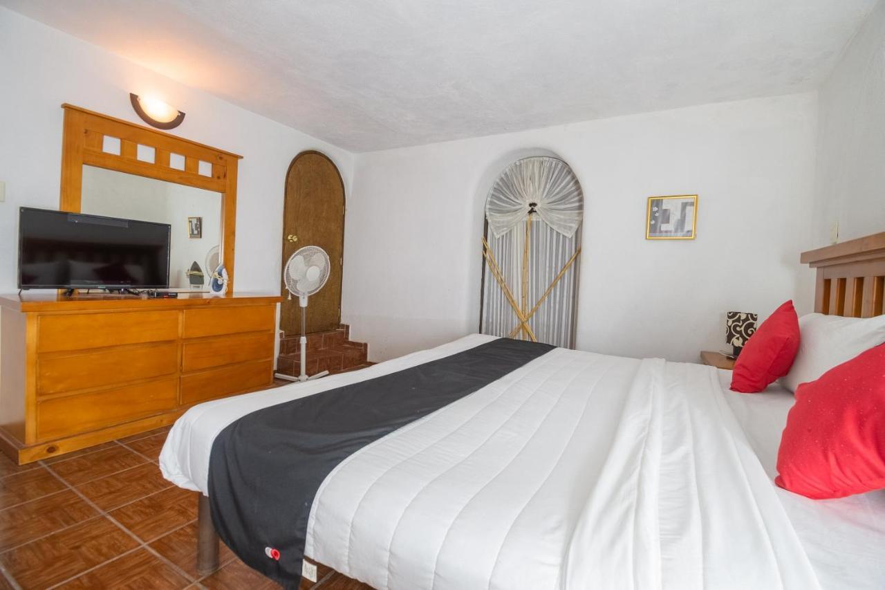 Capital O Next Yard Hotel & Suites Tequisquiapan San Luis Potosi Bagian luar foto