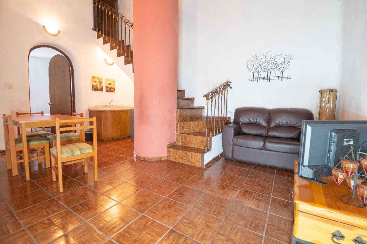 Capital O Next Yard Hotel & Suites Tequisquiapan San Luis Potosi Bagian luar foto